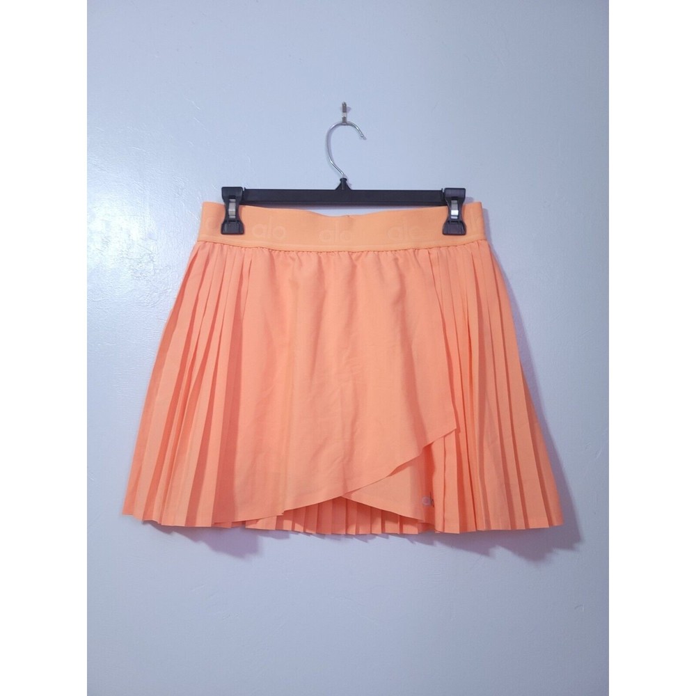 Alo Yoga Aces Tennis Skirt in Cantaloupe Orange, M